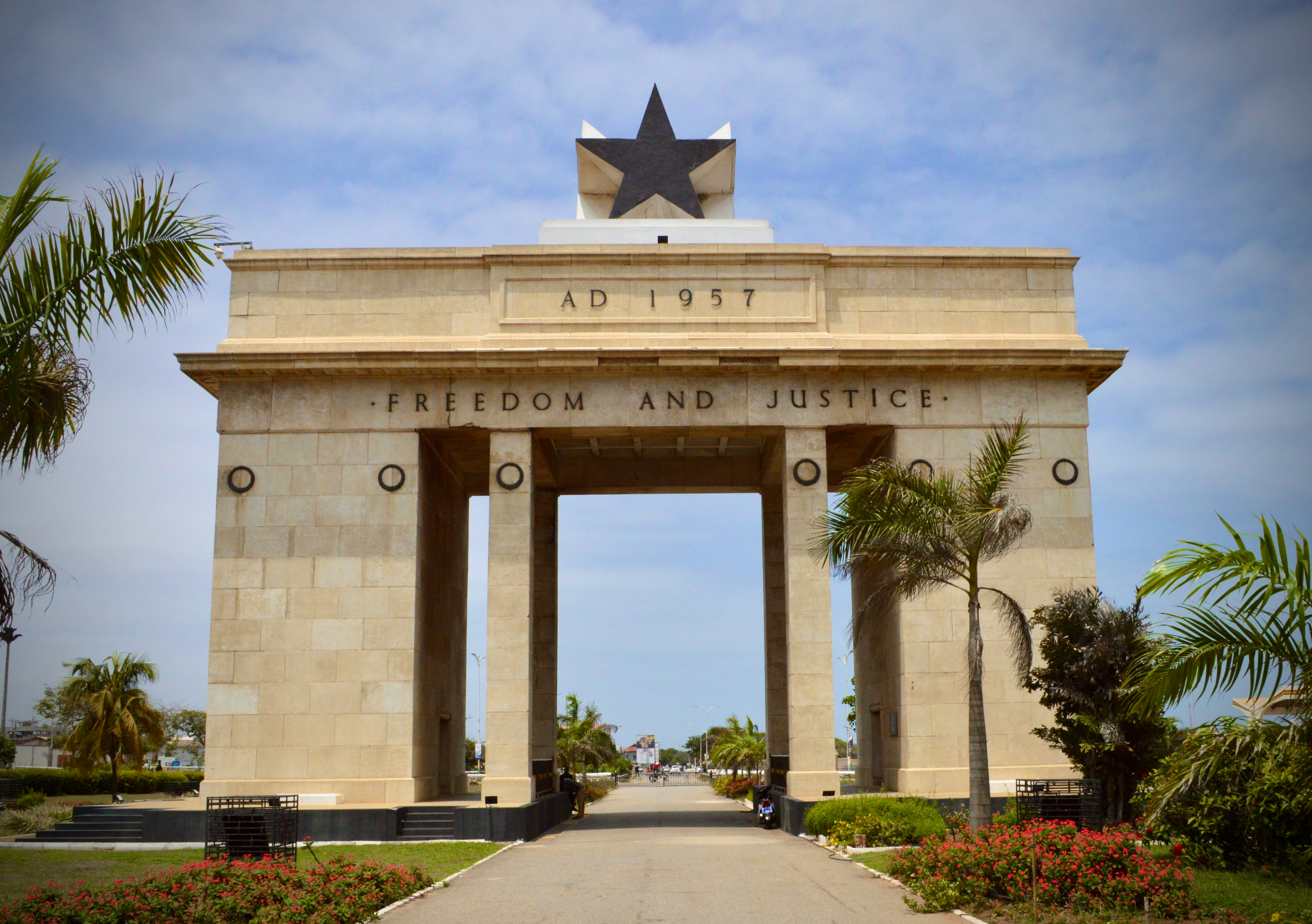 Independence Arc